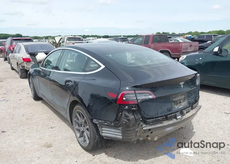 2018 Tesla Model 3 из США, поврежденный, VIN 5YJ3E1EA9JF123241